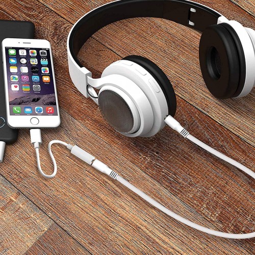 Earbuds & Speaker